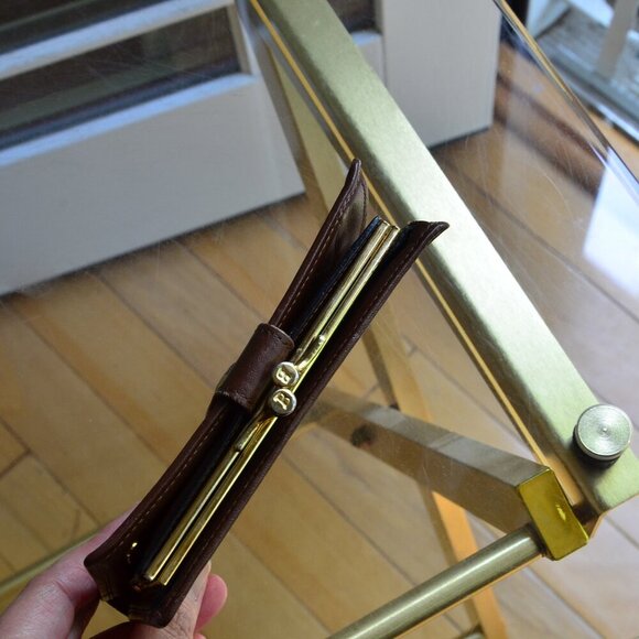 Bally Classic Wallet With Kisslock Coin Pocket - Picture 6 of 14